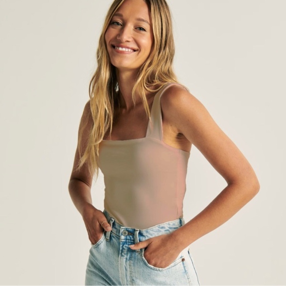Abercrombie & Fitch Double Layered Seamless Squareneck Bodysuit Brown
